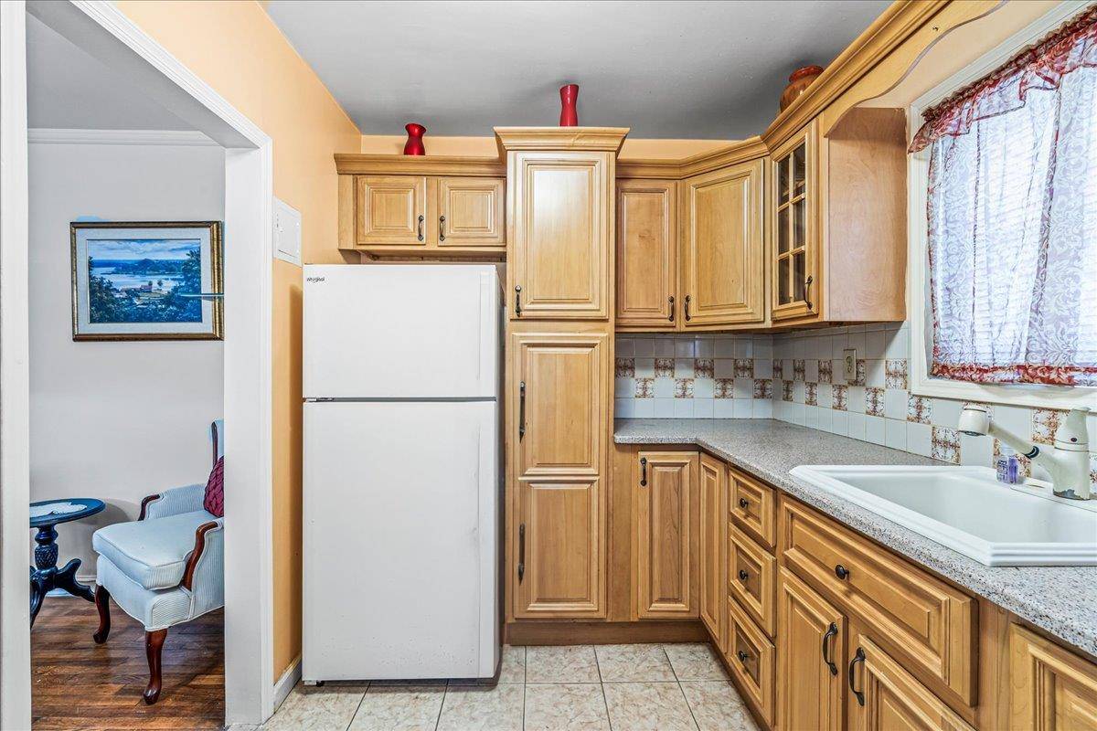 Rosedale, NY 11422,131-44 Laurelton Pkwy #Lower