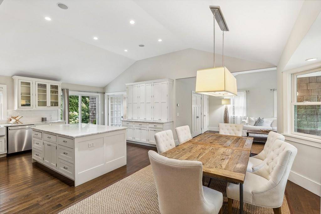 East Hampton, NY 11937,20 Stratton SQ