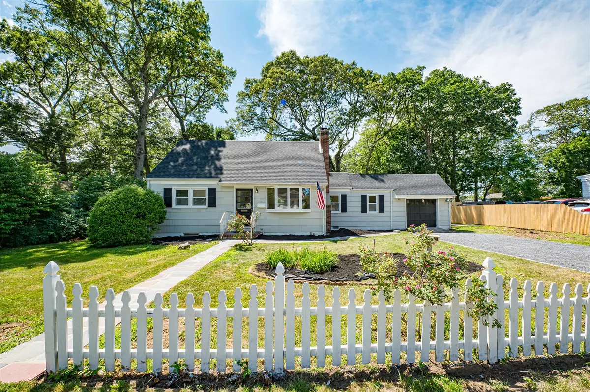 Port Jefferson Station, NY 11776,12 William ST