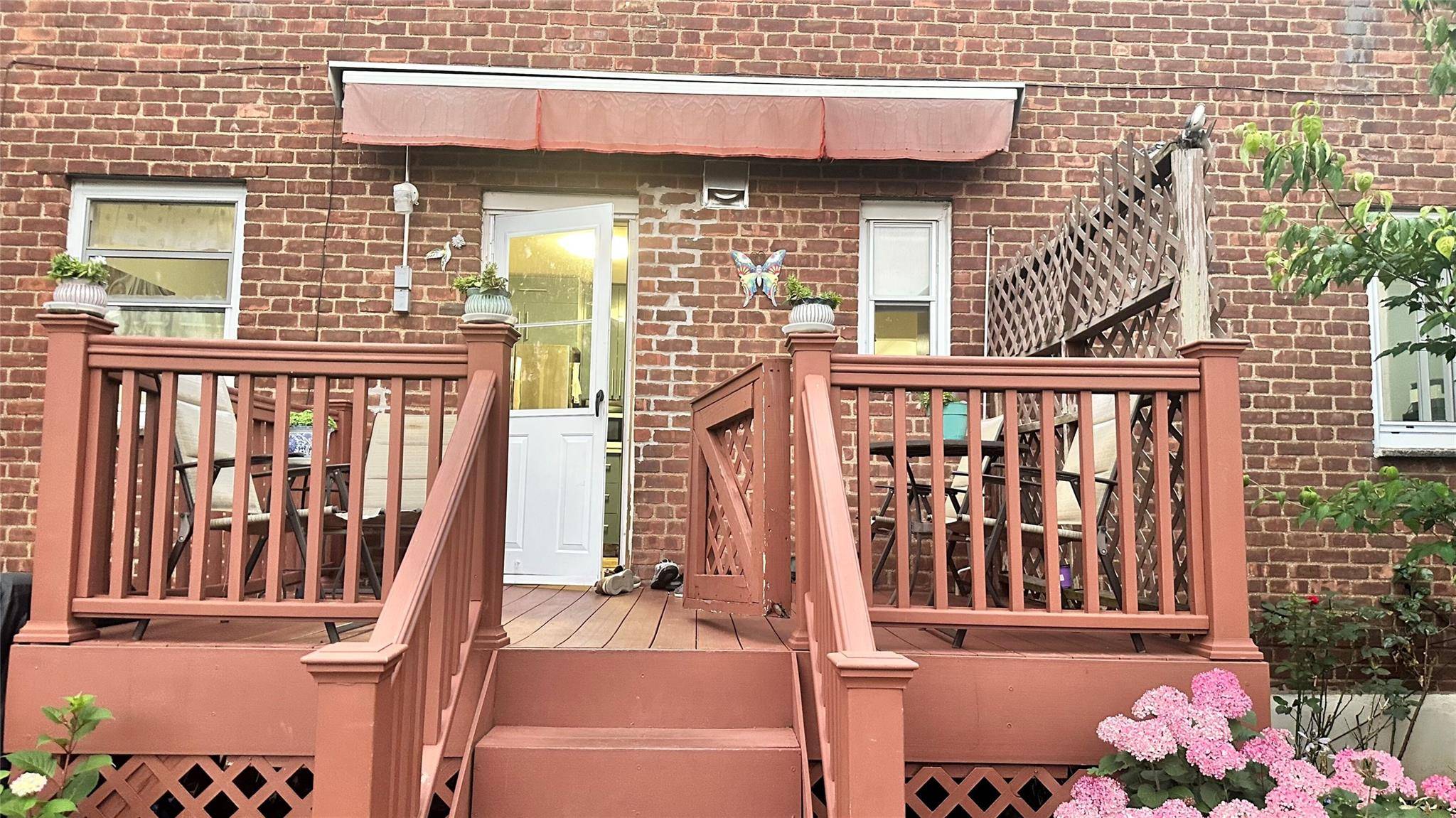 Bellerose, NY 11426,247-30 76th AVE #D