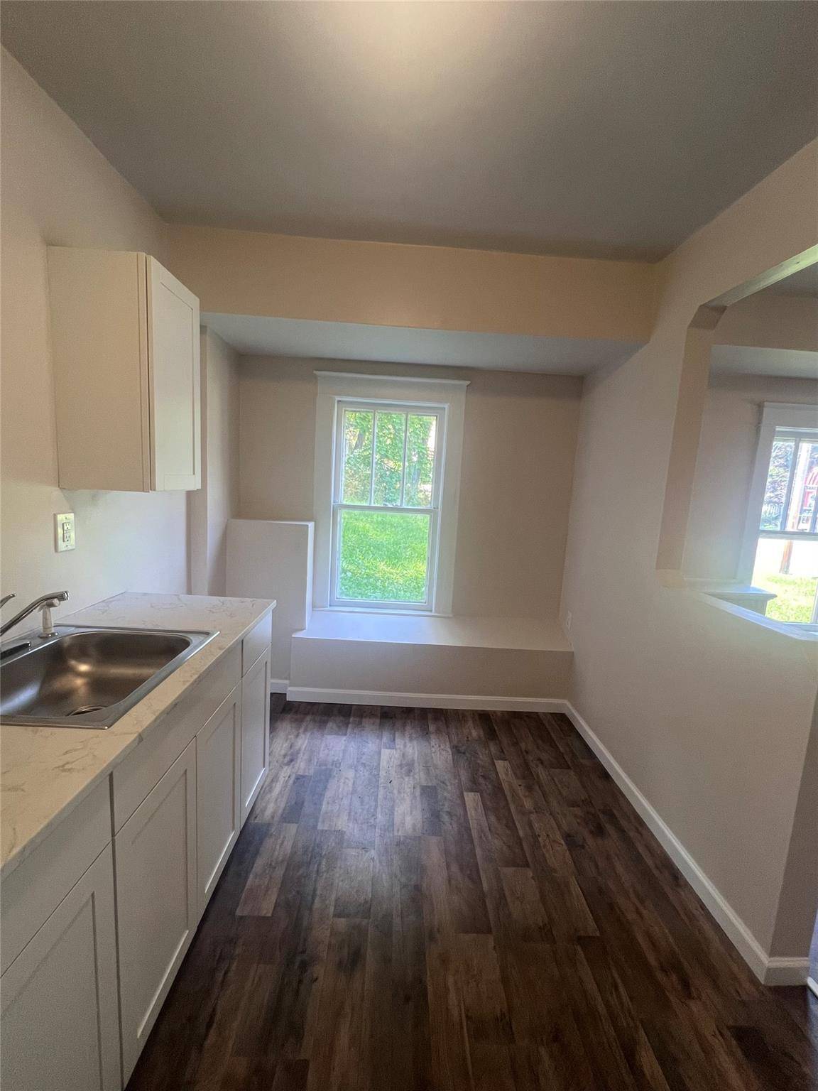 Marlboro, NY 12542,69 Western AVE #1