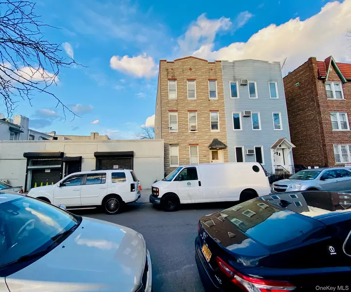 7313 71st ST #3, Ridgewood, NY 11385
