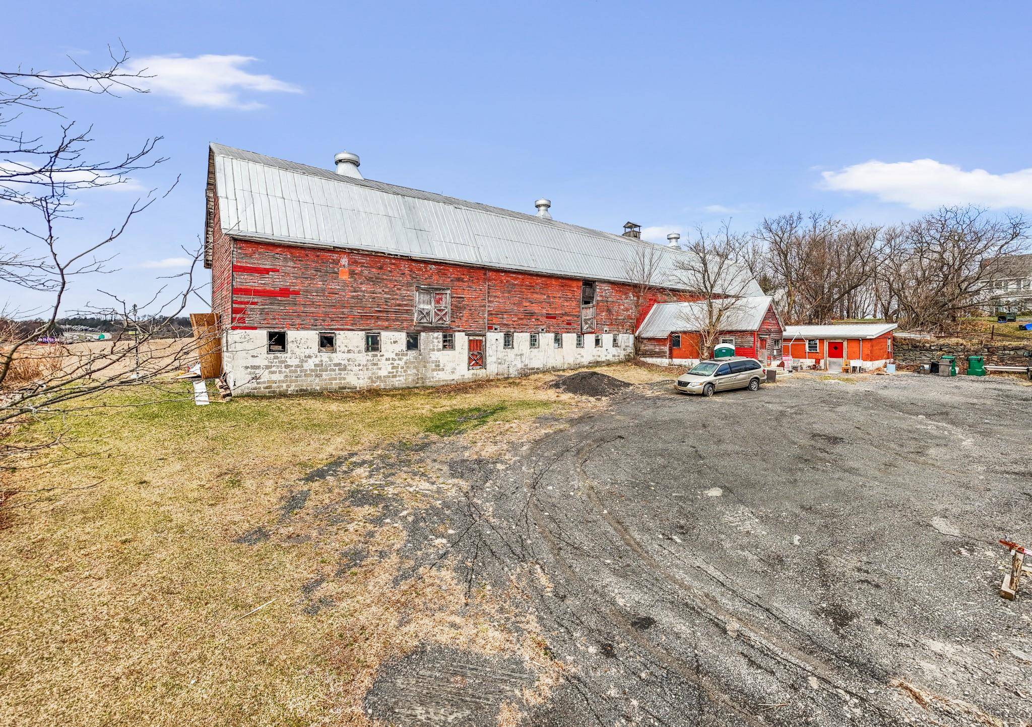 Chester, NY 10918,207 Greycourt RD