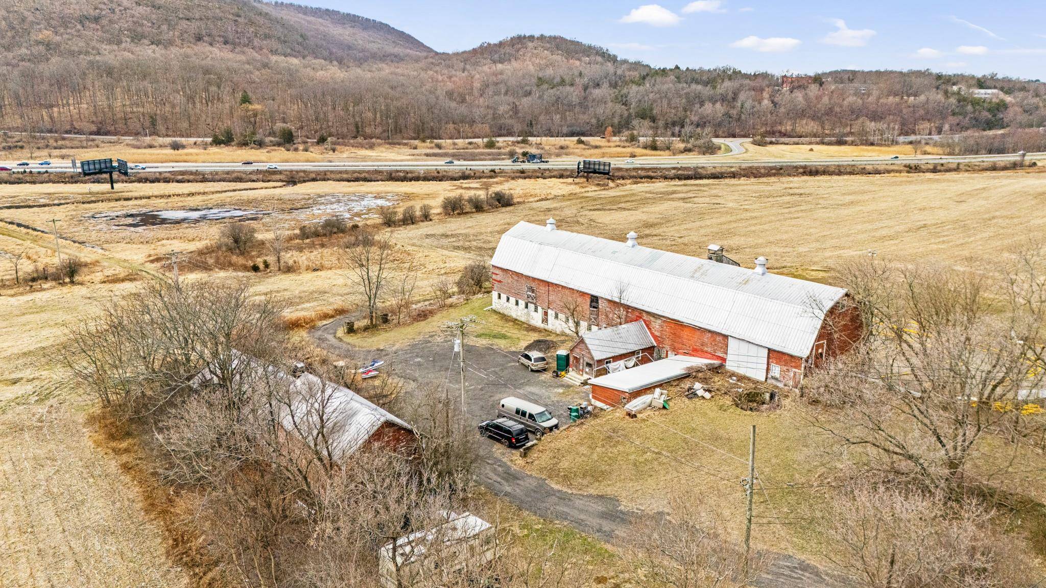 Chester, NY 10918,207 Greycourt RD