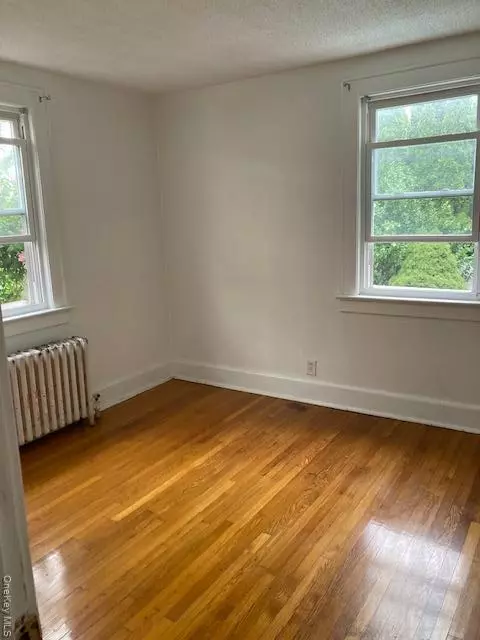 Yonkers, NY 10704,37 Teresa Ave #First Floor