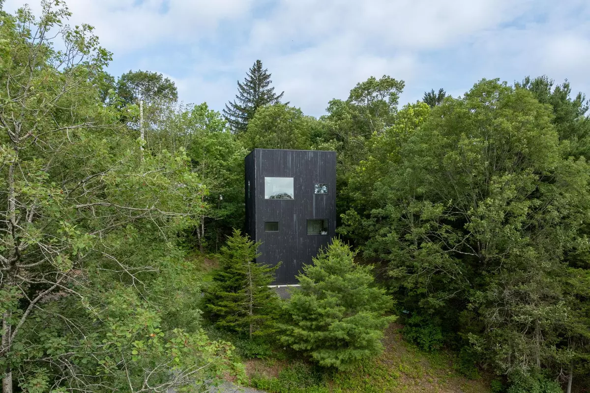 Catskill, NY 12015,22 Skinner LN