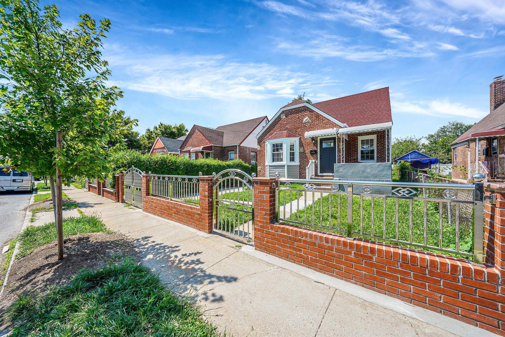 Queens Village, NY 11429,21609 104th AVE