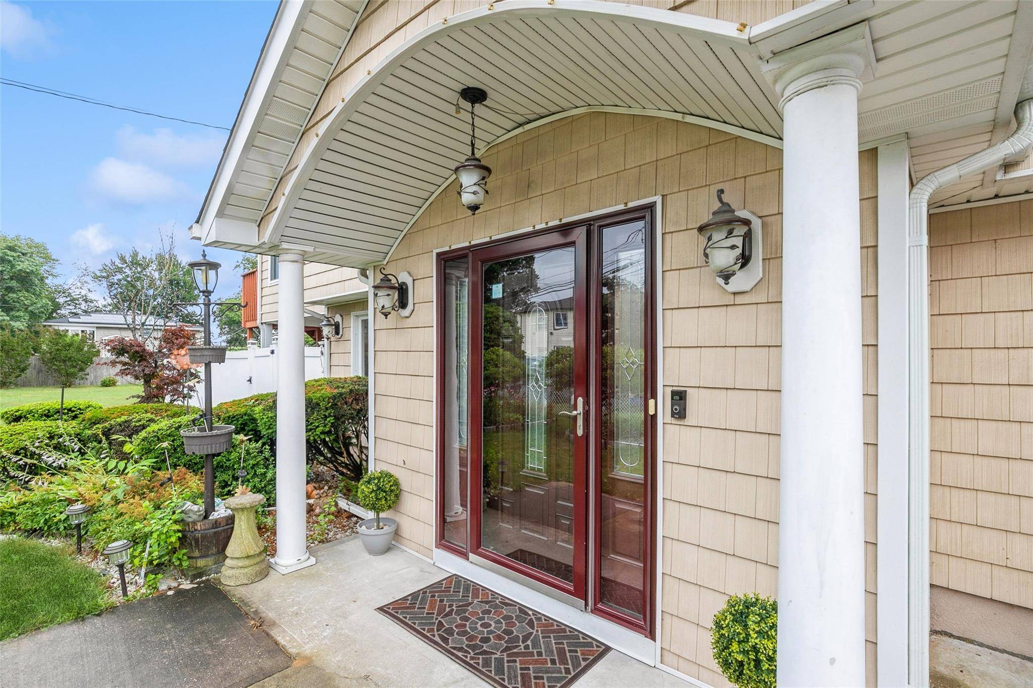 Deer Park, NY 11729,24 Hickory ST