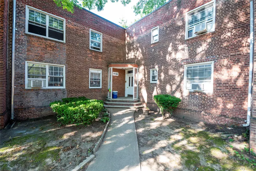 77-04 141st ST #67F, Flushing, NY 11367