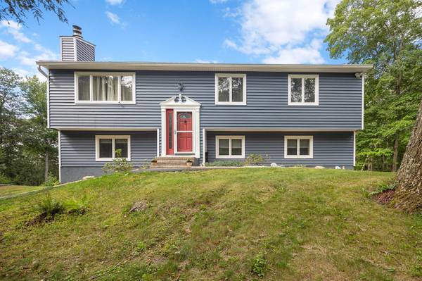 16 Mountain View DR, Holmes, NY 12531