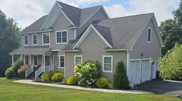 Campbell Hall, NY 10916,14 Sanok DR