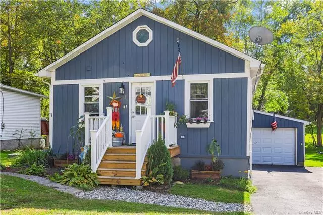 North Salem, NY 10560,5 Orchard DR