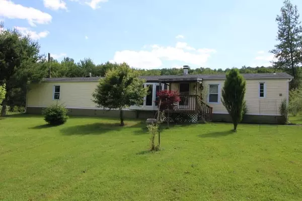 9 Robertson RD, Livingston Manor, NY 12758