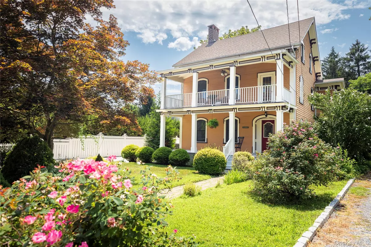 Wappingers Falls, NY 12590,1 Andrews PL