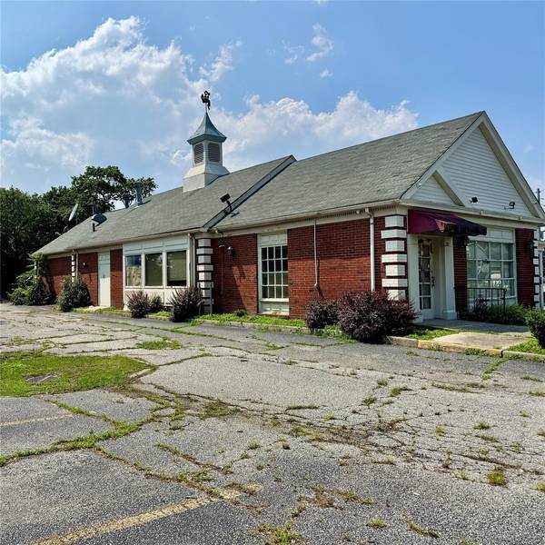 292 Little East Neck RD, West Babylon, NY 11704