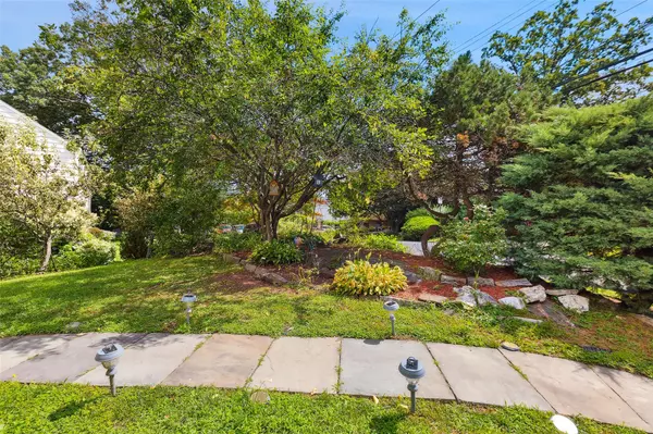 Bronxville, NY 10708,69 Ardell RD