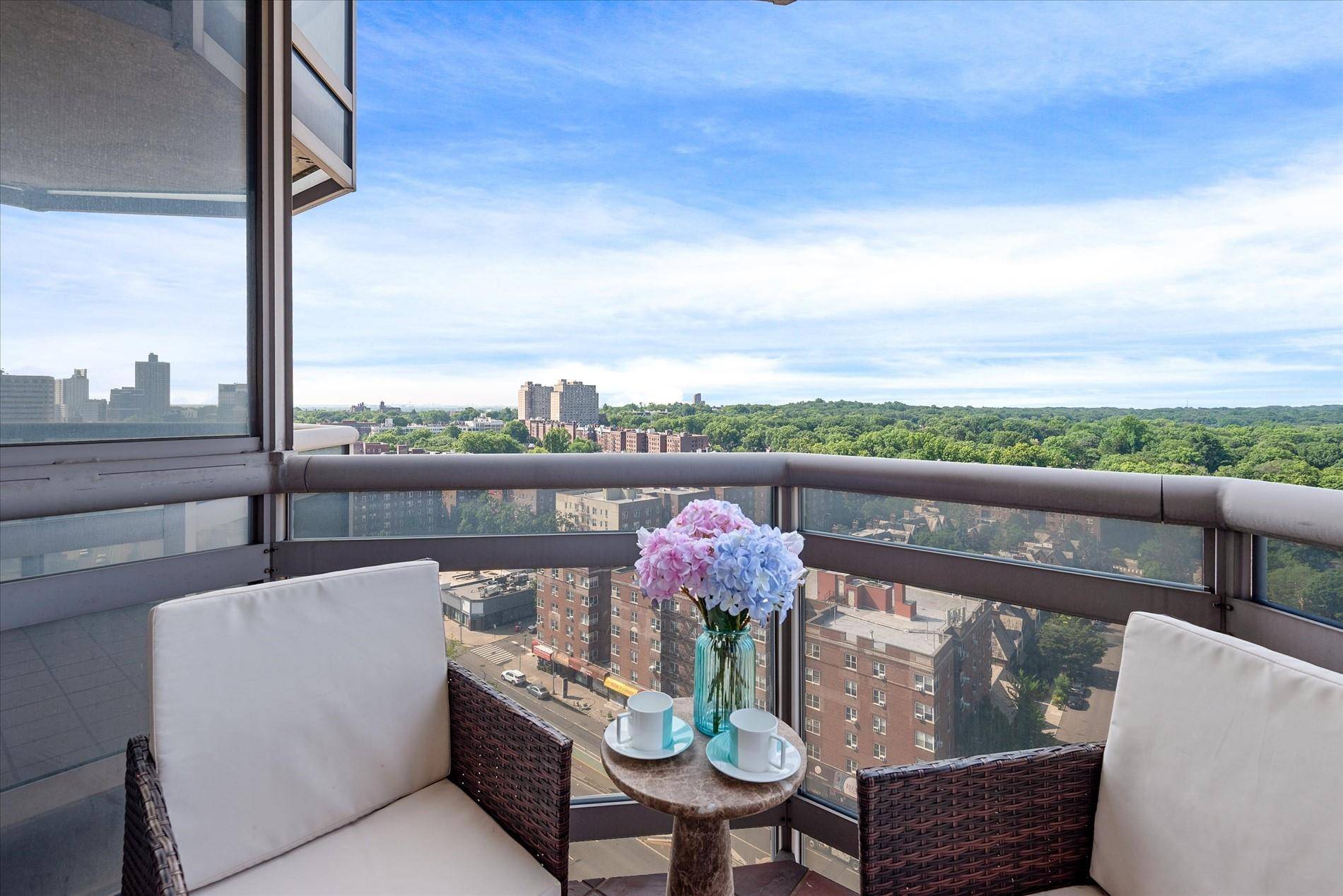 Forest Hills, NY 11375,11201 Queens BLVD #18D