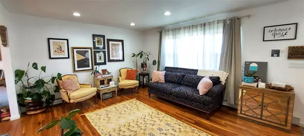 Elmsford, NY 10523,112 Cabot AVE