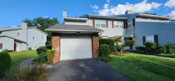 Monroe, NY 10950,196 Eagleton DR