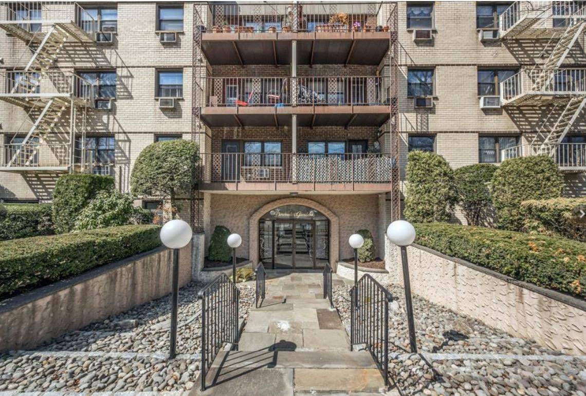 2261 Palmer AVE #2A, New Rochelle, NY 10801