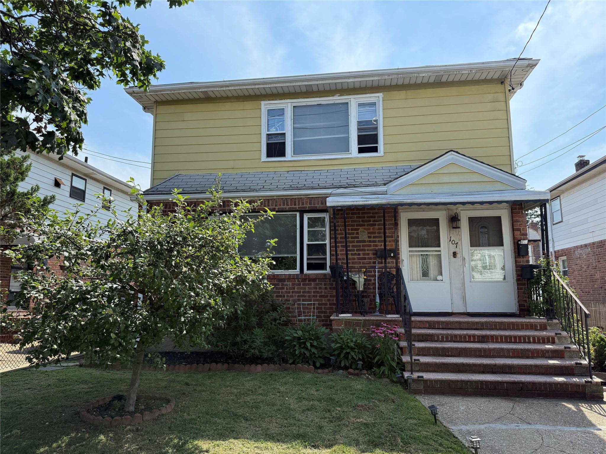107 Gibson BLVD, Valley Stream, NY 11581