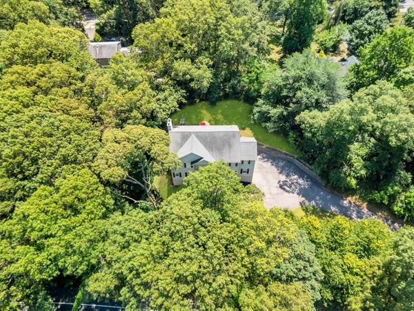 East Setauket, NY 11733,212A Lower Sheep Pasture RD