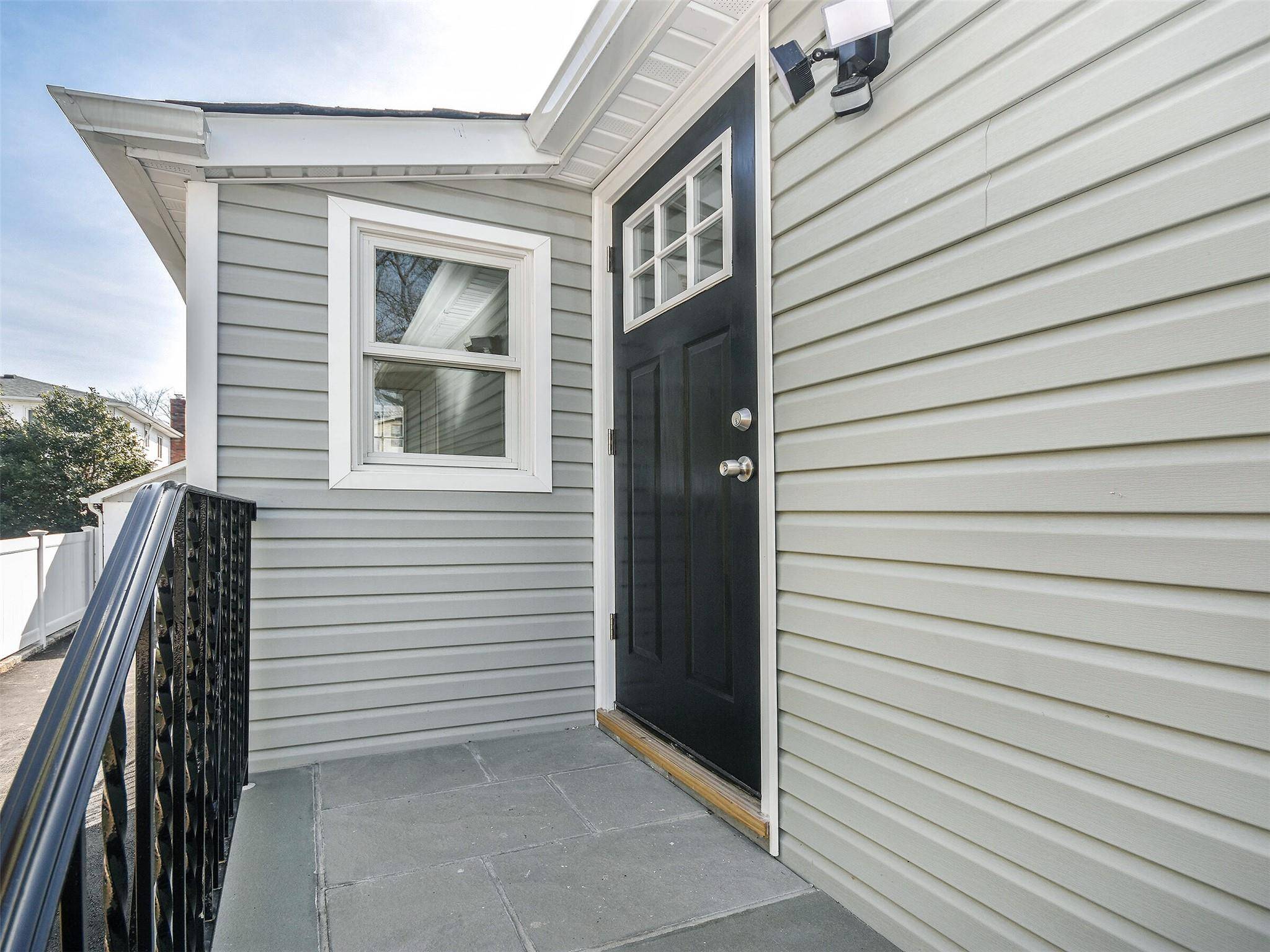 Port Washington, NY 11050,50 B Graywood RD