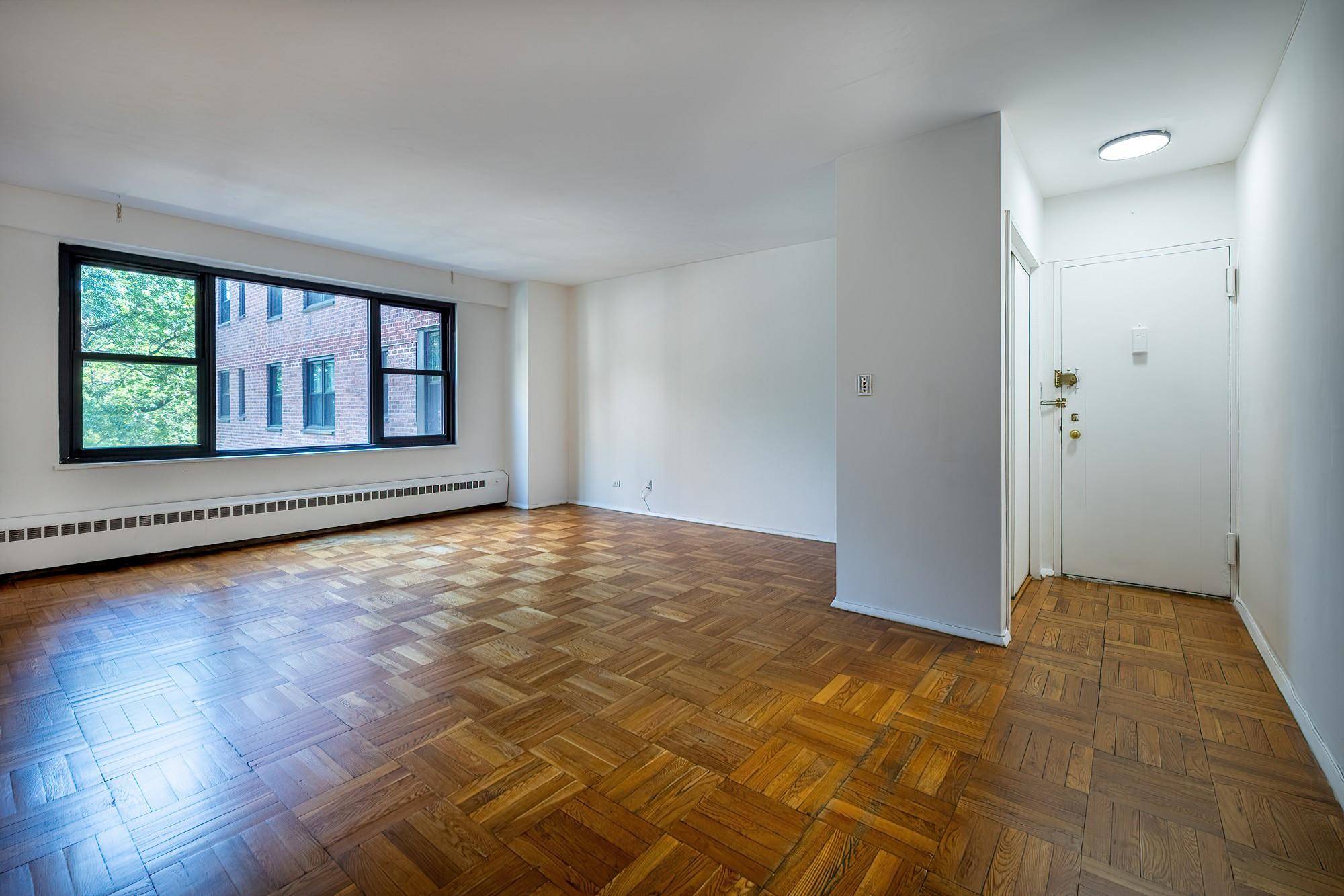 Bronx, NY 10463,3850 Sedgwick AVE #5B
