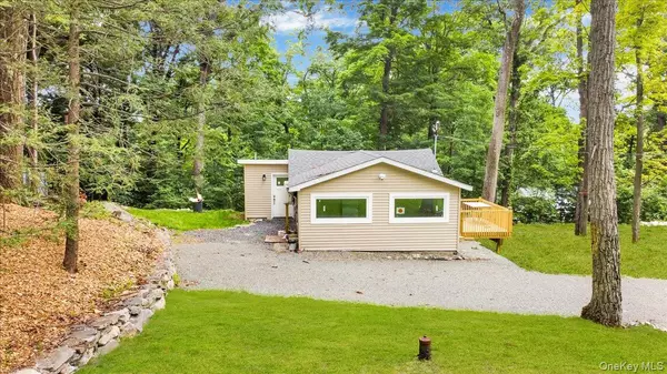 Monroe, NY 10950,10 Pioneer TRL