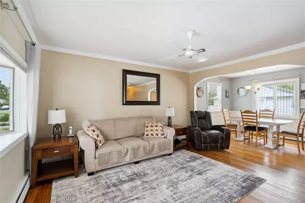 Wantagh, NY 11793,2500 Mermaid AVE