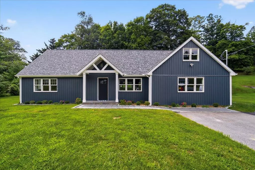 Katonah, NY 10536,64 Meadow LN