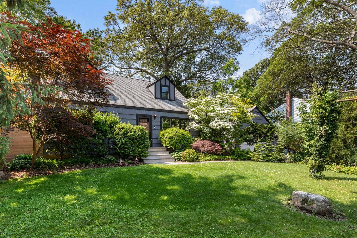 Huntington Station, NY 11746,14 Kellum ST