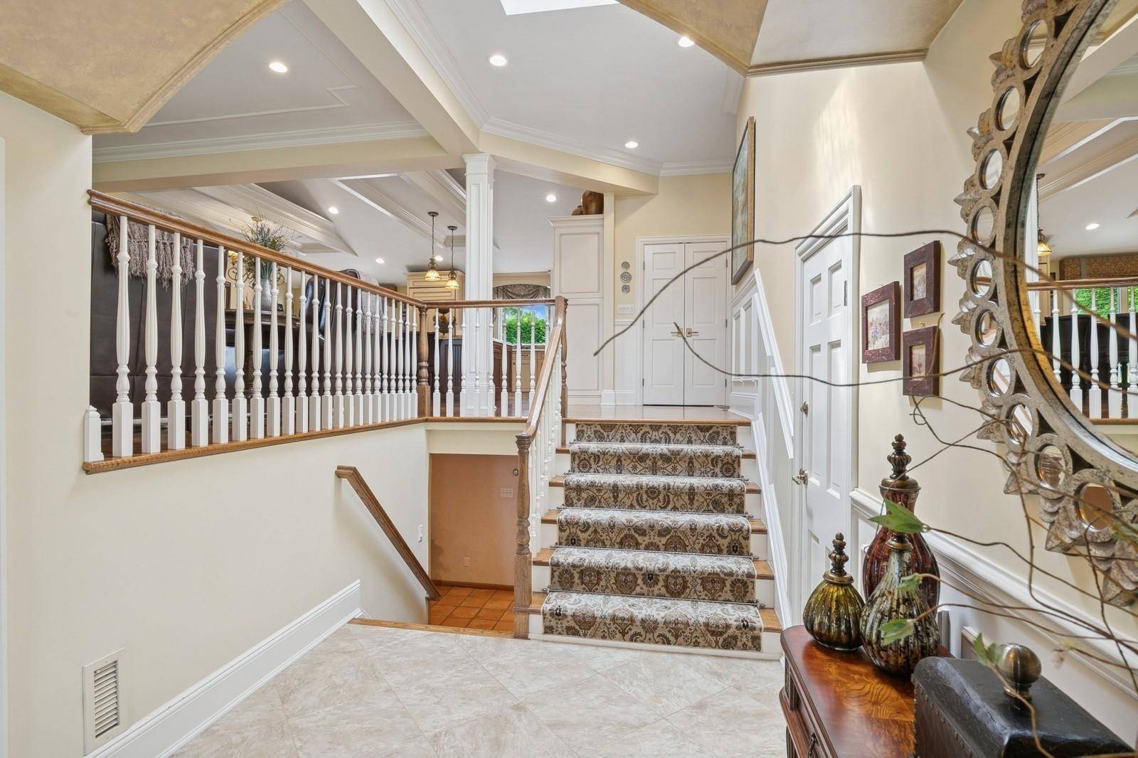 Jericho, NY 11753,53 Orange DR