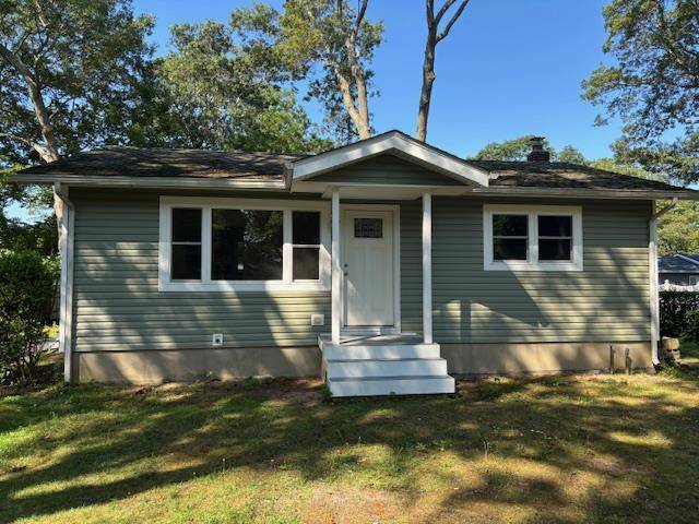23 Grove ST, Riverhead, NY 11901