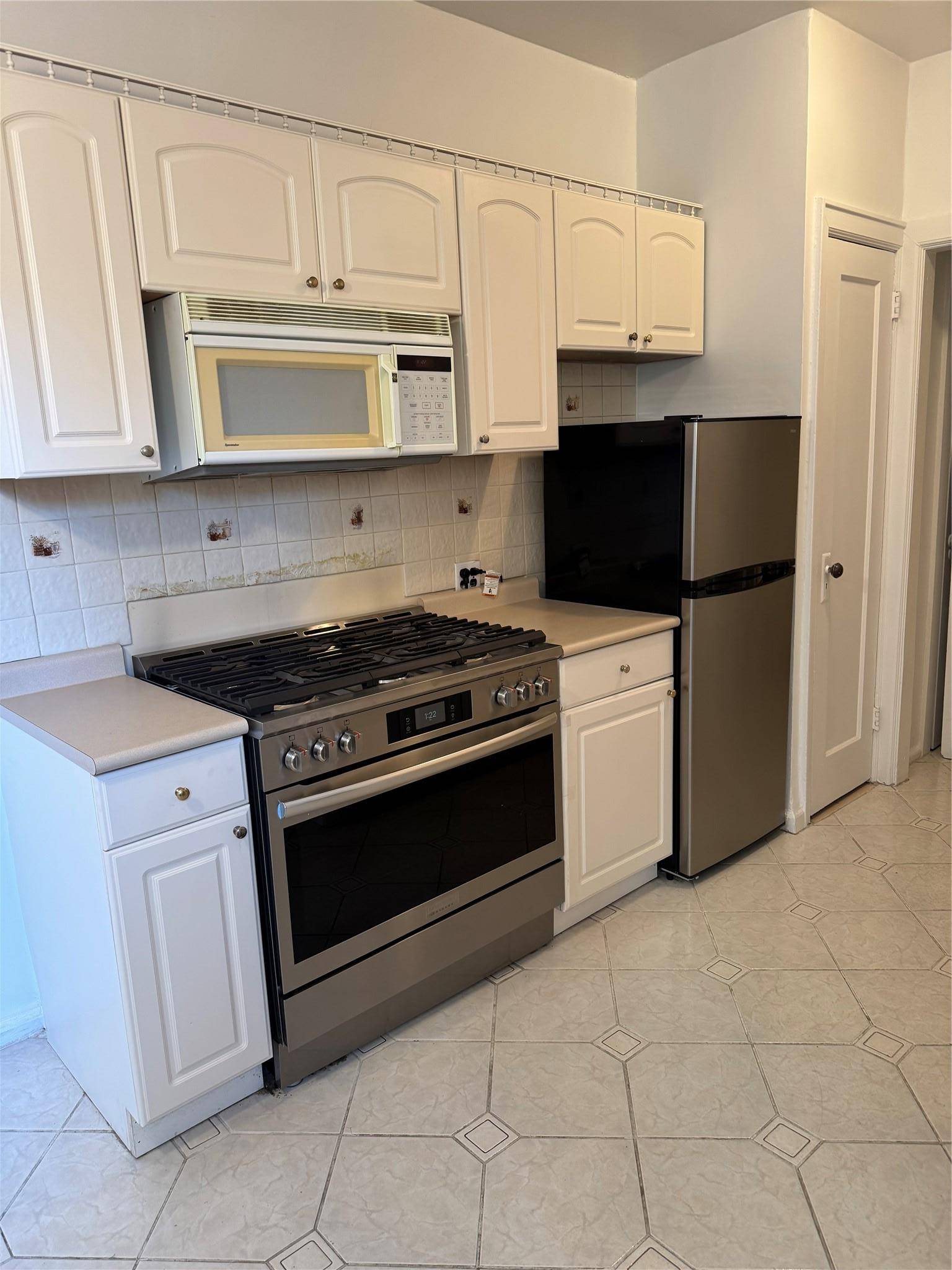 Bronx, NY 10467,2925 Matthews AVE #5F