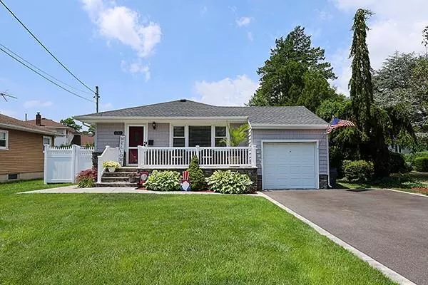 Wantagh, NY 11793,1266 Oakfield AVE