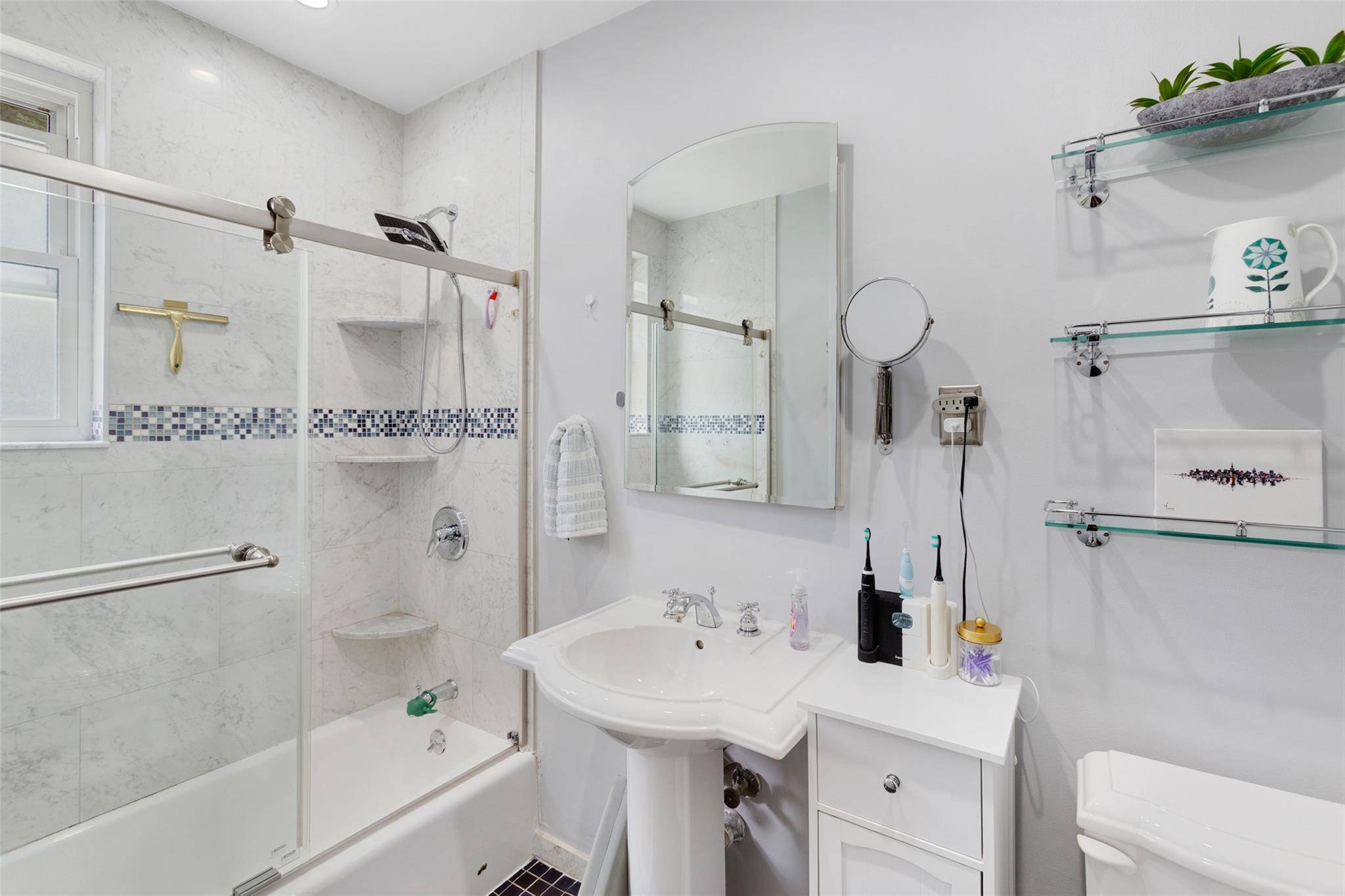 Dobbs Ferry, NY 10522,100 Cedar ST #B43