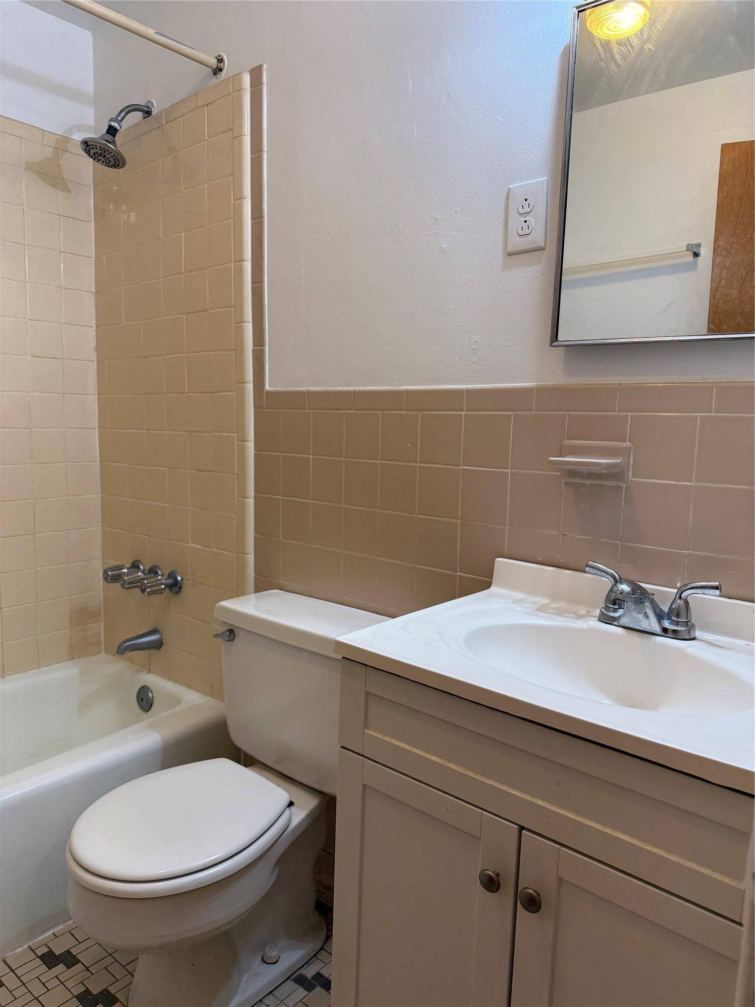 Tuckahoe, NY 10707,14 Grant ST #C