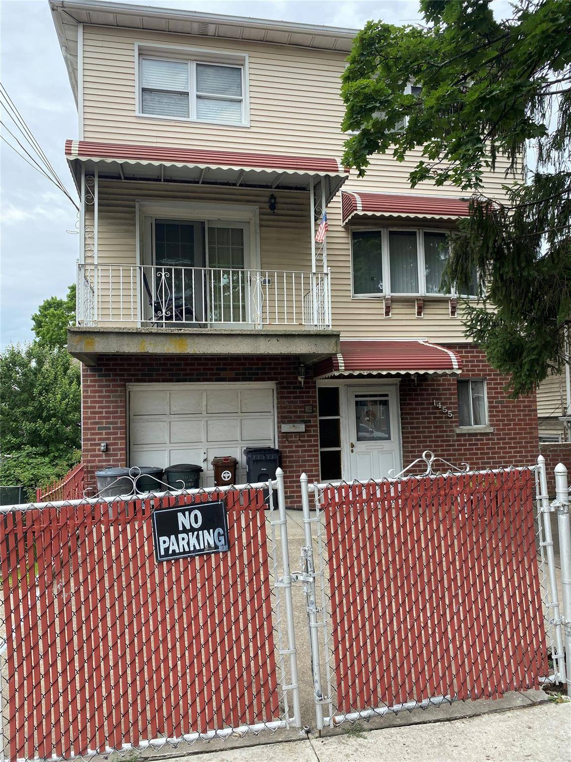 Bronx, NY 10465,1455 Kennellworth PL