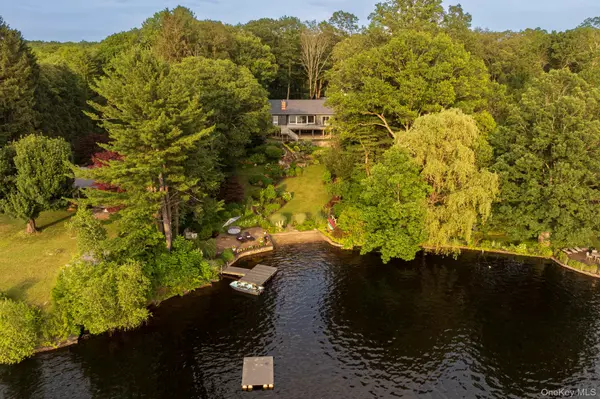 Putnam Valley, NY 10579,482 Lake Shore RD