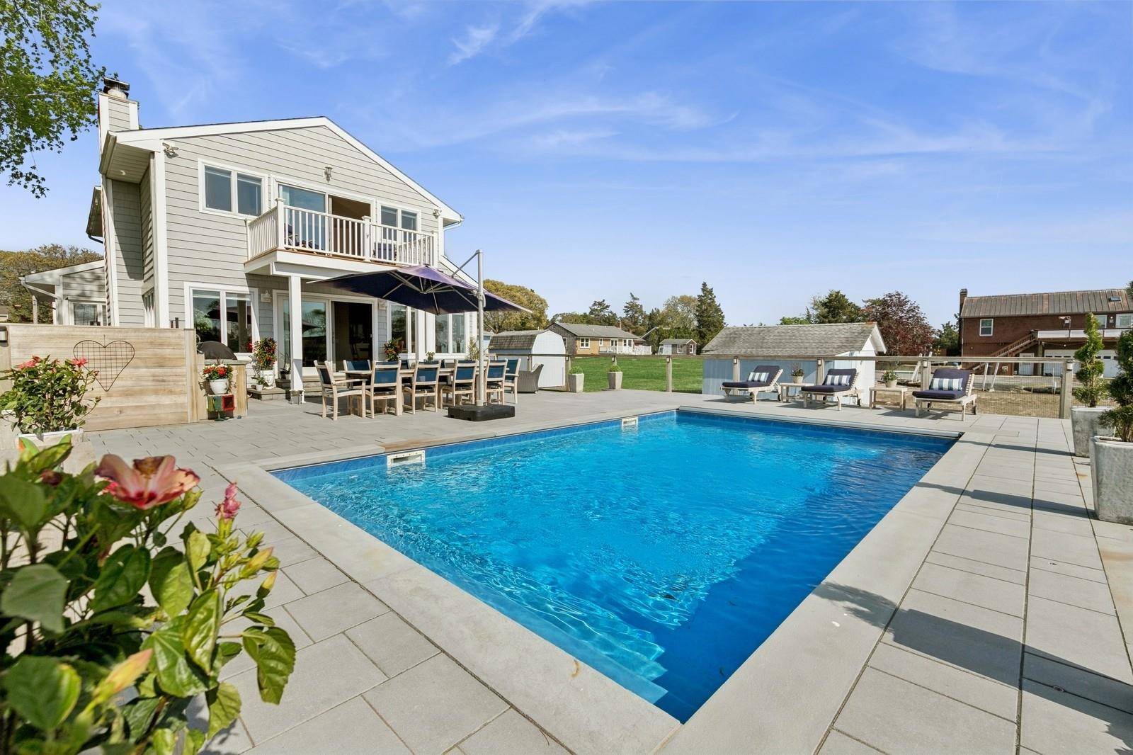 Aquebogue, NY 11931,81 Beach RD