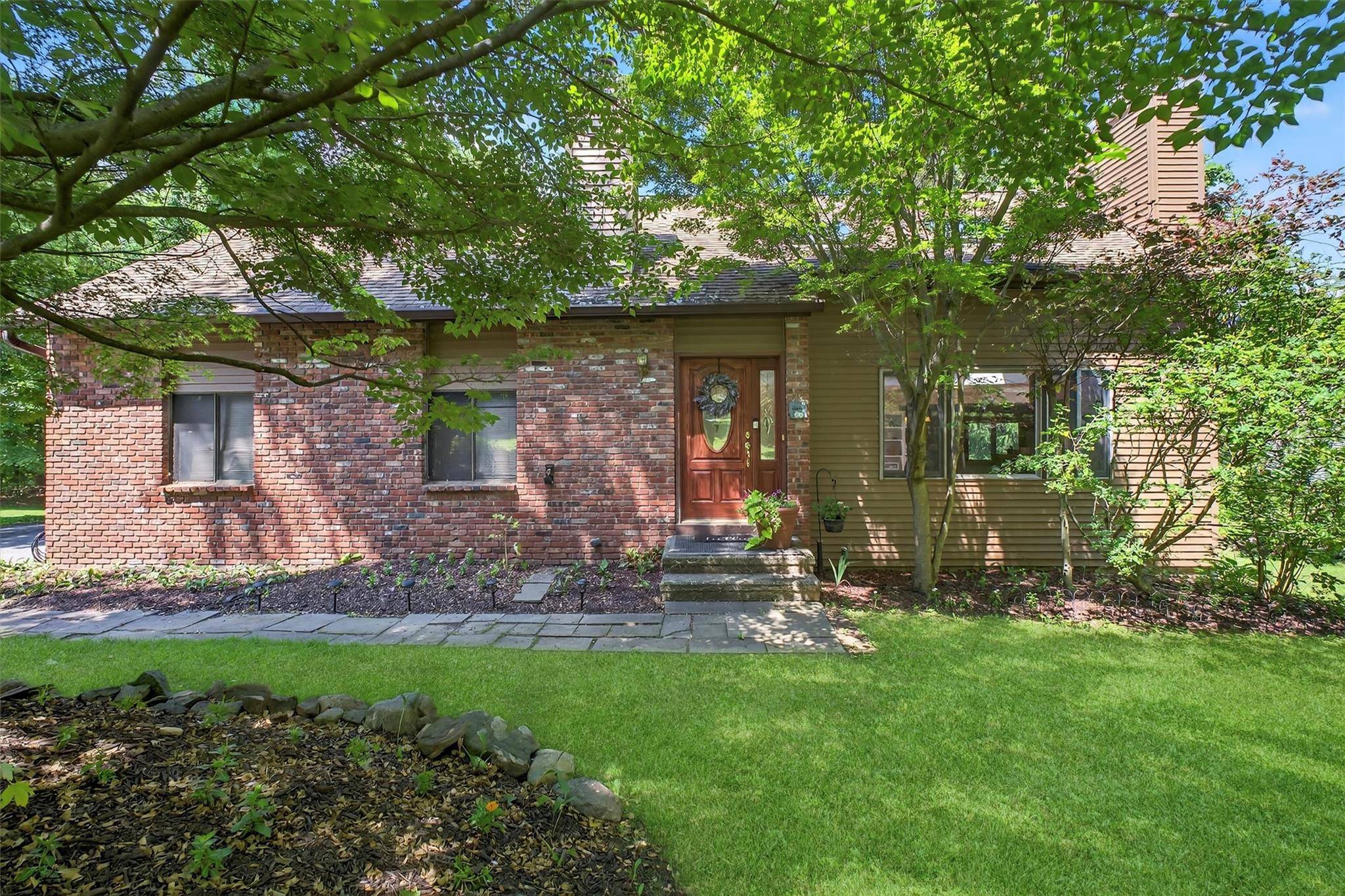 Holmes, NY 12531,53 Mountain View DR