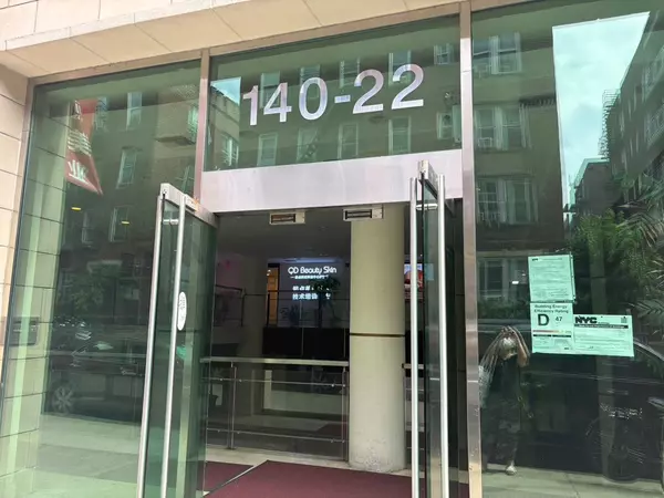 140-22 Beech AVE #6H, Flushing, NY 11355