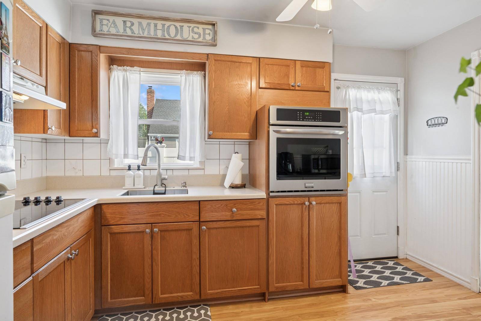Deer Park, NY 11729,99 W 12th ST