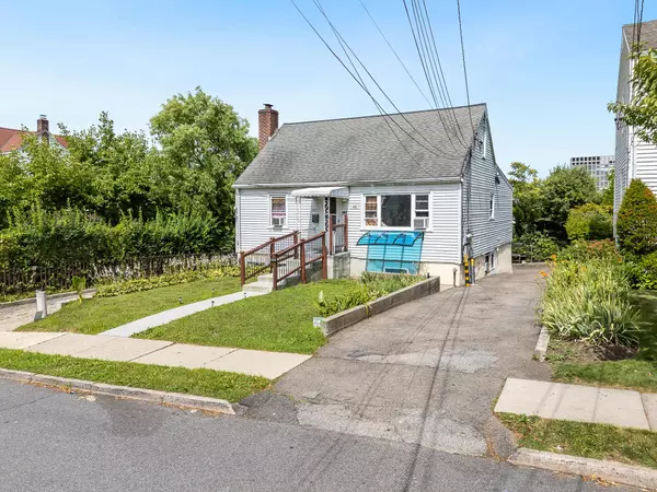 White Plains, NY 10606,42 Jefferson AVE