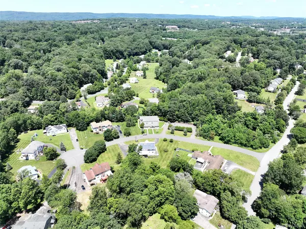 Airmont, NY 10952,10 Fosse CT