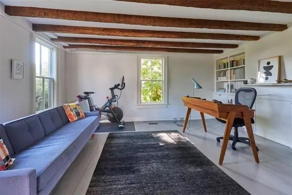 Rhinebeck, NY 12572,108 Wey RD