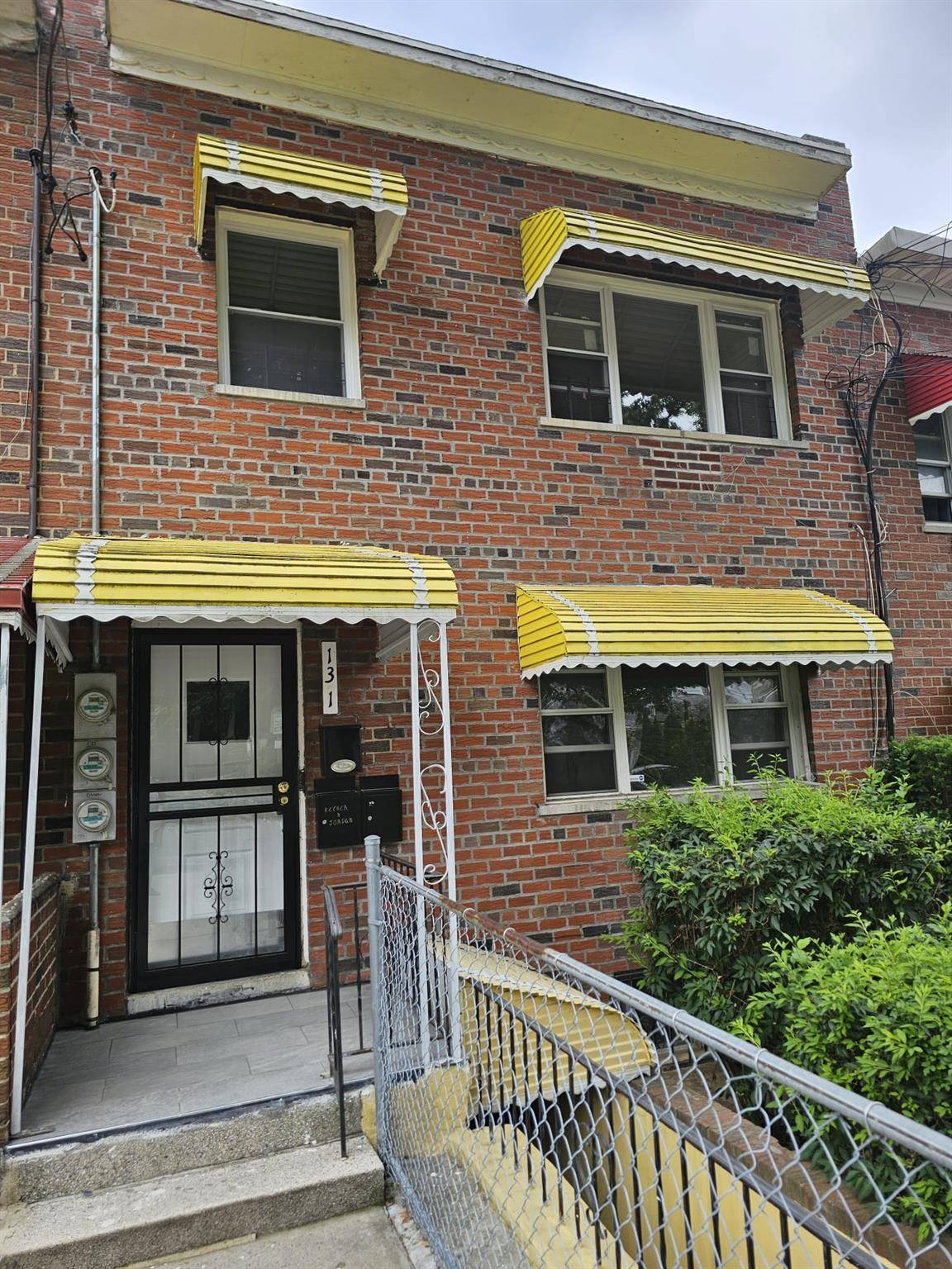 131 S 14th AVE #2, Mount Vernon, NY 10550