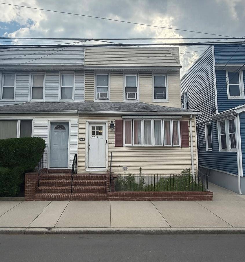 97-40 90 ST, Ozone Park, NY 11416