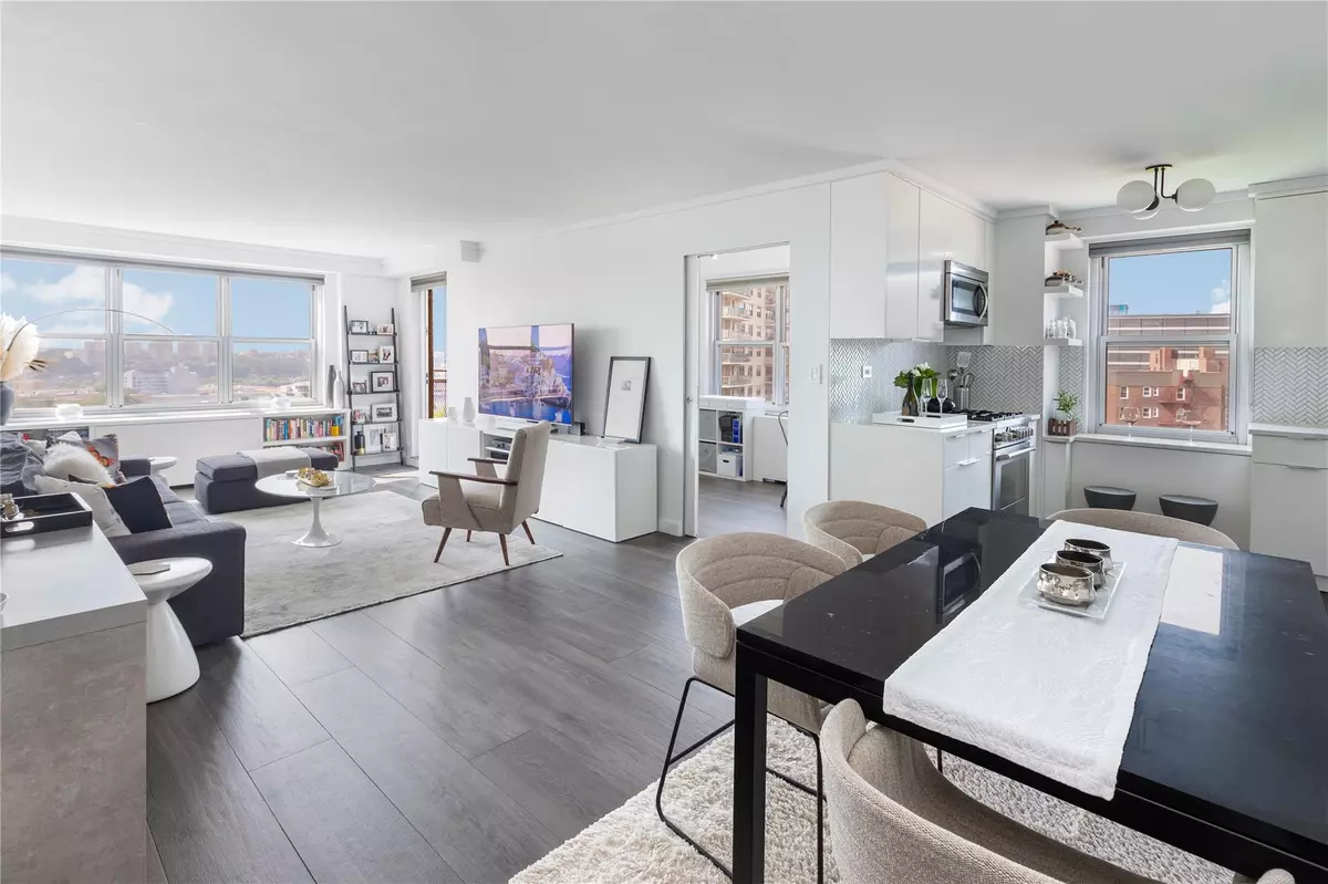 Bronx, NY 10463,555 Kappock ST #6P